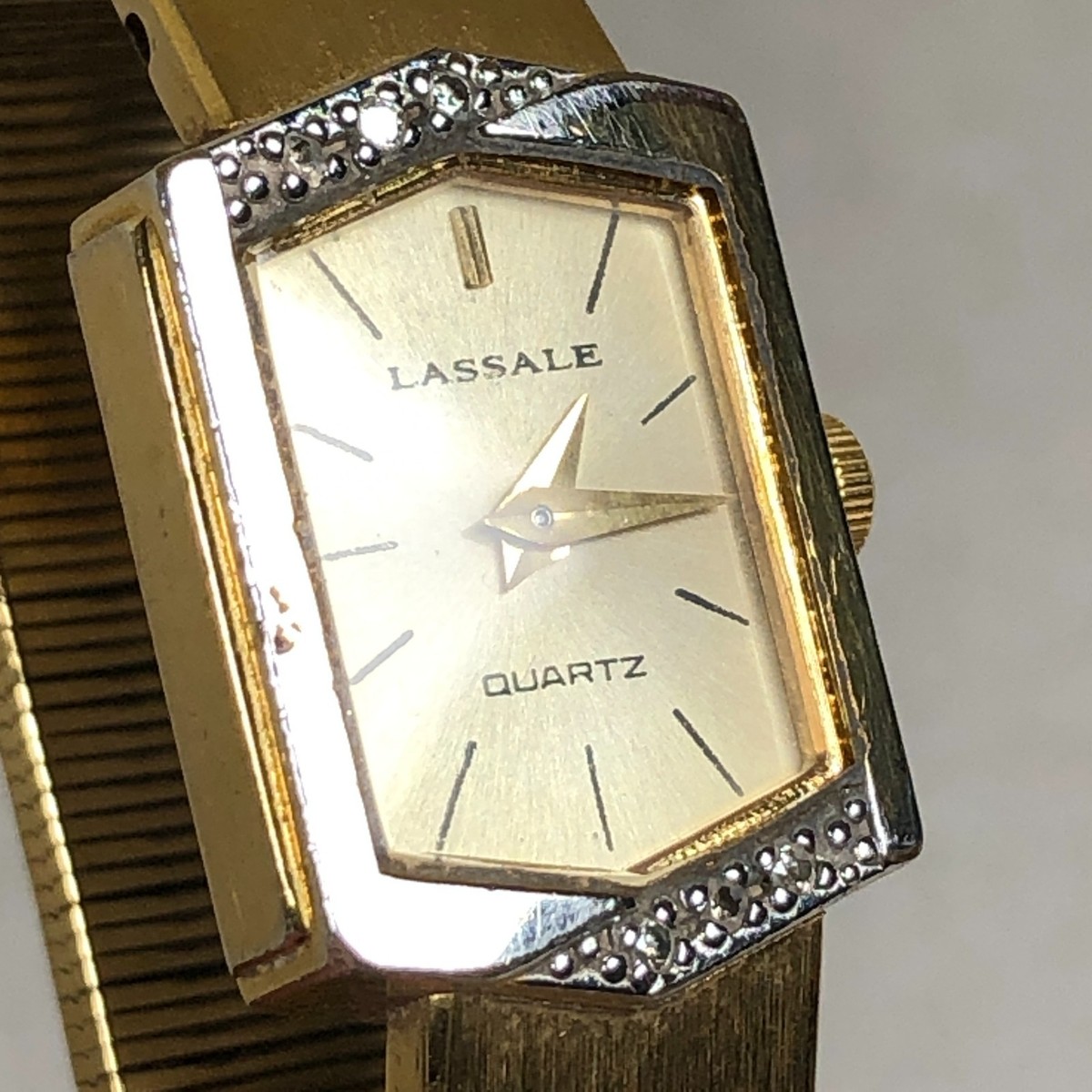 Seiko Lassale Women 1E20-6329 Dress Pave Gold Tone Hexagonal