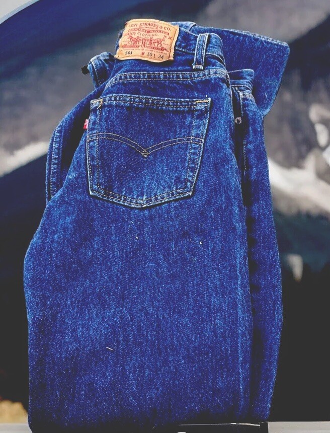 Levi's 501 Jeans Vintage Mens W30 L34 Straight Leg Button-Fly Blue