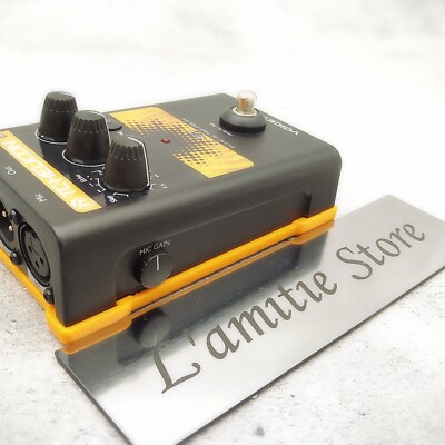 TC-Helicon VoiceTone E1 echo tap delay pedal Effects Processor