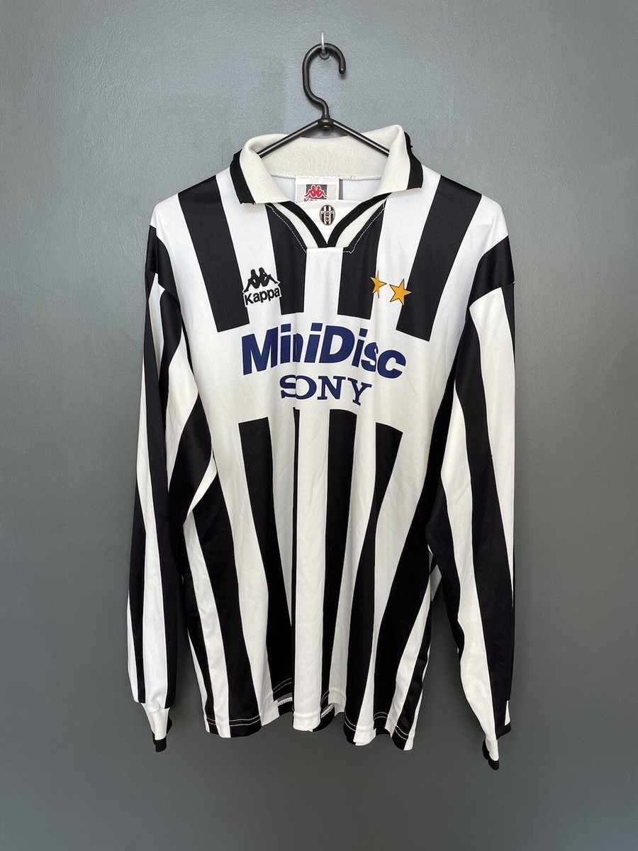 JUVENTUS 1996/1997 HOME FOOTBALL LONG SLEEVE VINTAGE KAPPA SHIRT