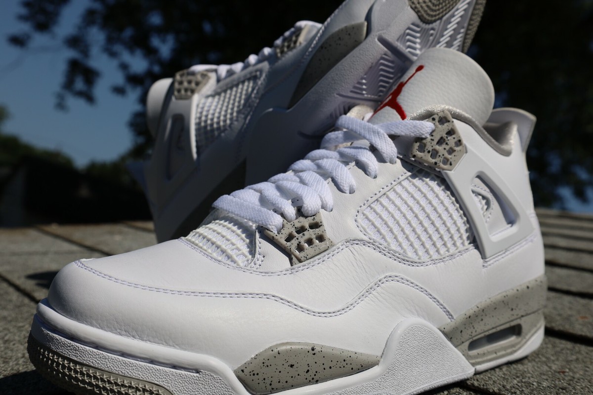 NEW Nike Air Jordan Retro 4 'White Oreo' Tech Grey Size 10 -CT8527