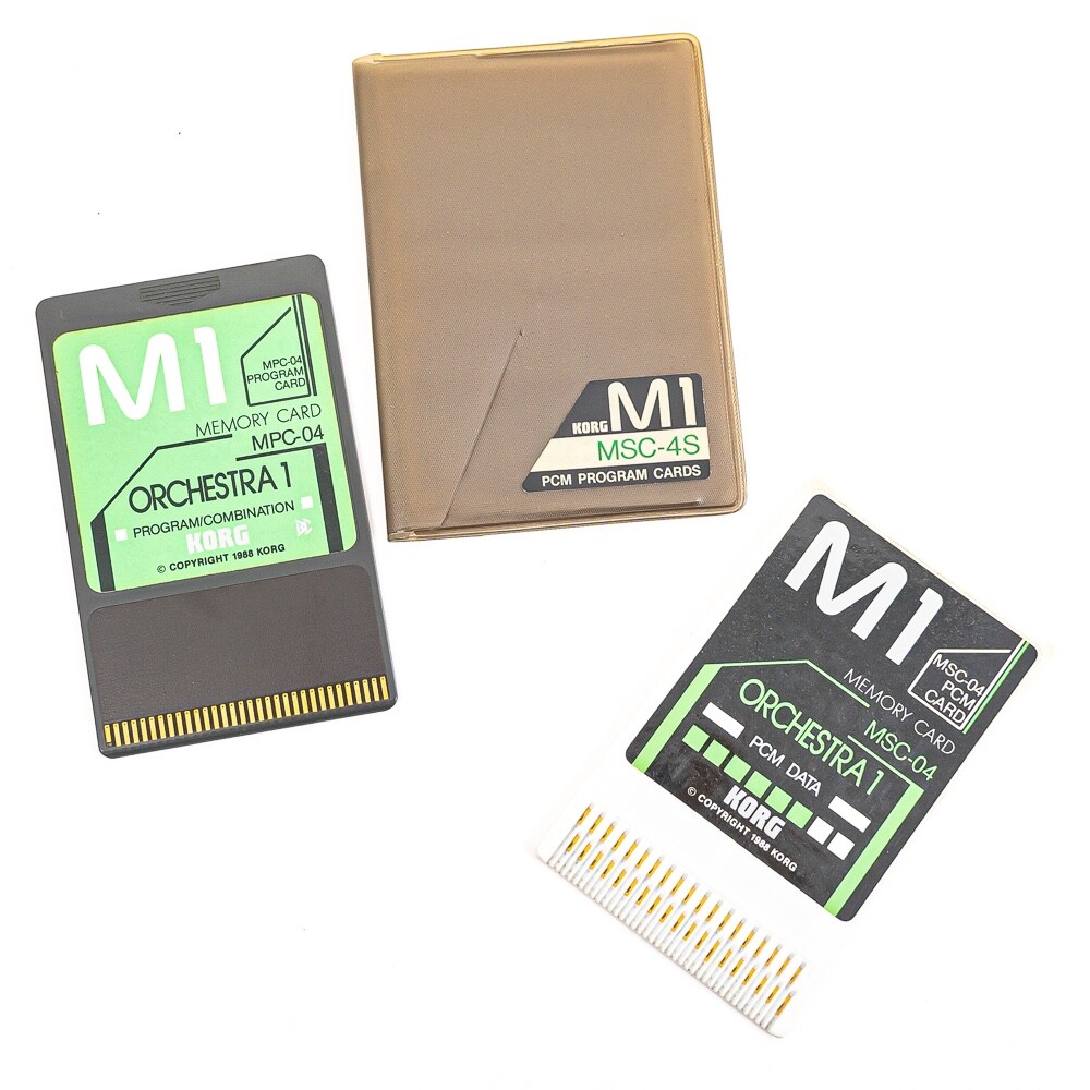 KORG M1用メモリーカードセット 4枚 KORG M1用メモリーカードセット 4枚