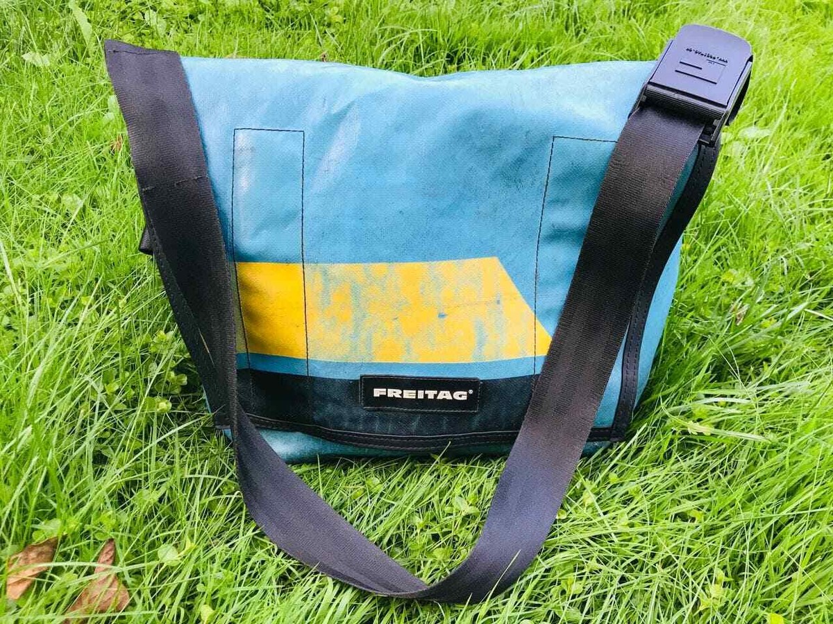 FREITAG Messenger Bag Blue and Yellow Shoulder Bag Unisex Tasche