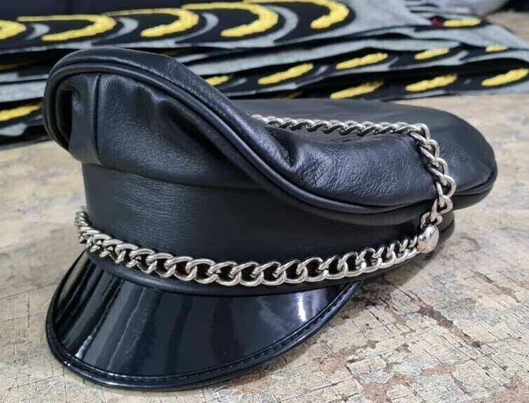 100% Finest Soft Real Leather Muir cap peaked cap with chain