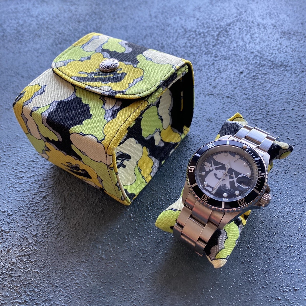 Bape x KAWS Automatic Watch A Bathing Ape Storage Box Warranty