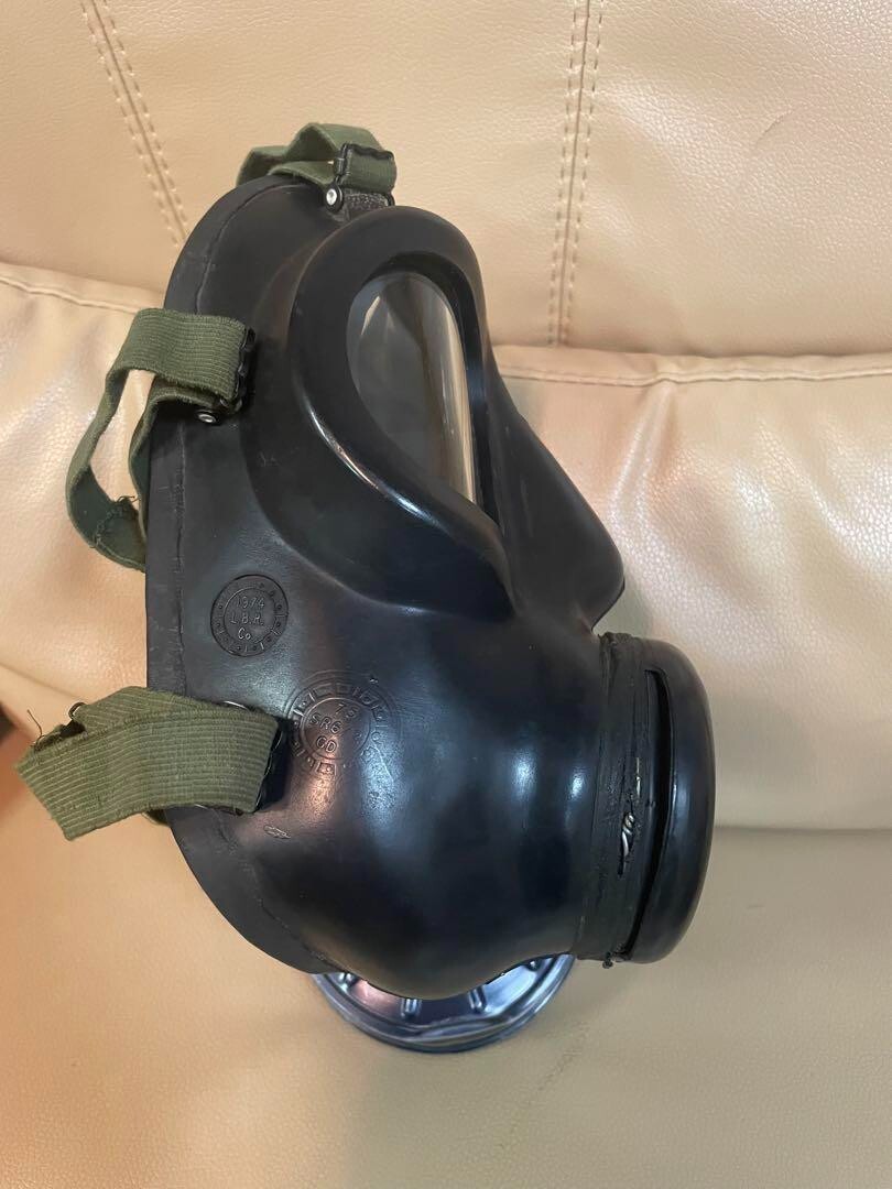 イギリス軍S6ガスマスク 81年製（バッグ付き） イギリス軍S6ガスマスク