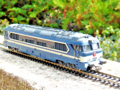 Jouef CC 70002 SNCF Echelle HO Locomotive Diesel - Bleue (8561