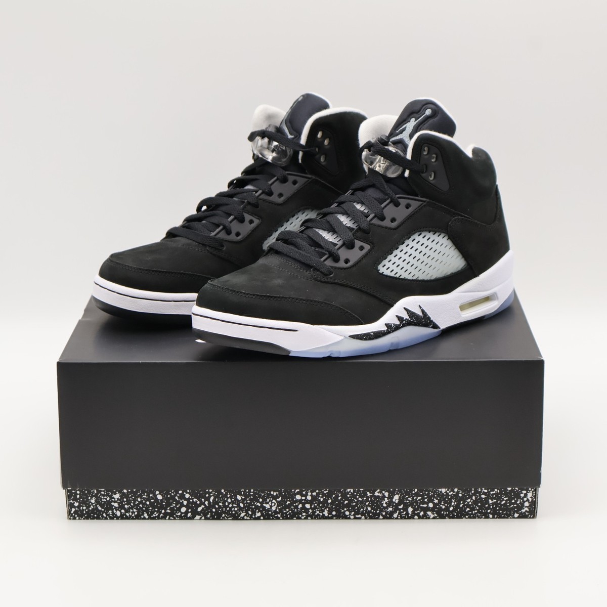 CT4838-011 Nike Air Jordan 5 Retro Oreo Moonlight Black White Cool