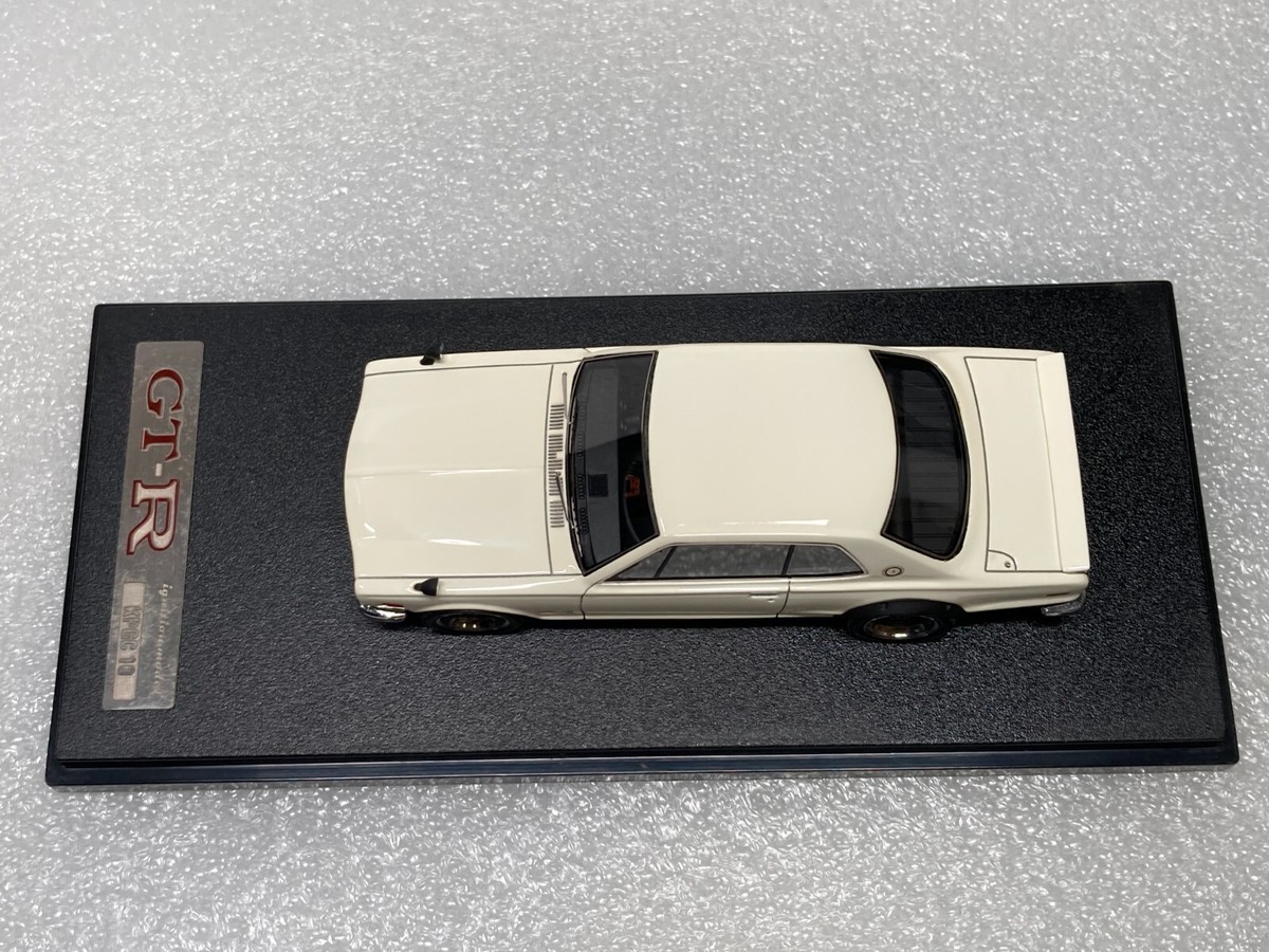 Ignition Model 1/43 IG0230 Nissan Skyline 2000 GT-R (KPGC10) White