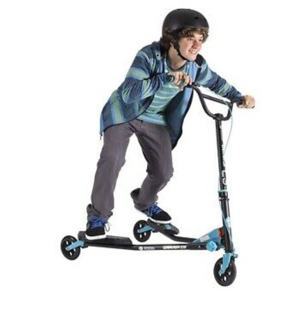 NICE ADULT YVolution Y Fliker Carver C3 - Black Matte & Blue