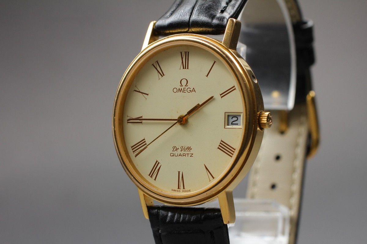 Vintage Omega DeVille Quartz Cal.1332 Oval Gold 32mm Roman Dial