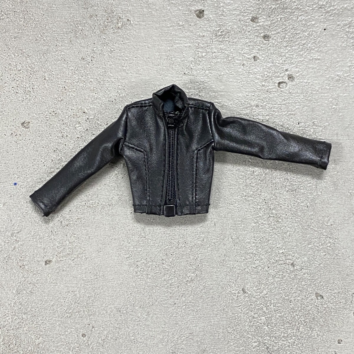 PB-ZPJK-FEM: 1/12 faux leather zipper jacket for 6