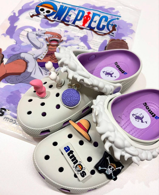 Crocs Classic Clog ONE PIECE x atmos Luffy Gear 5 211181-5PR JP24