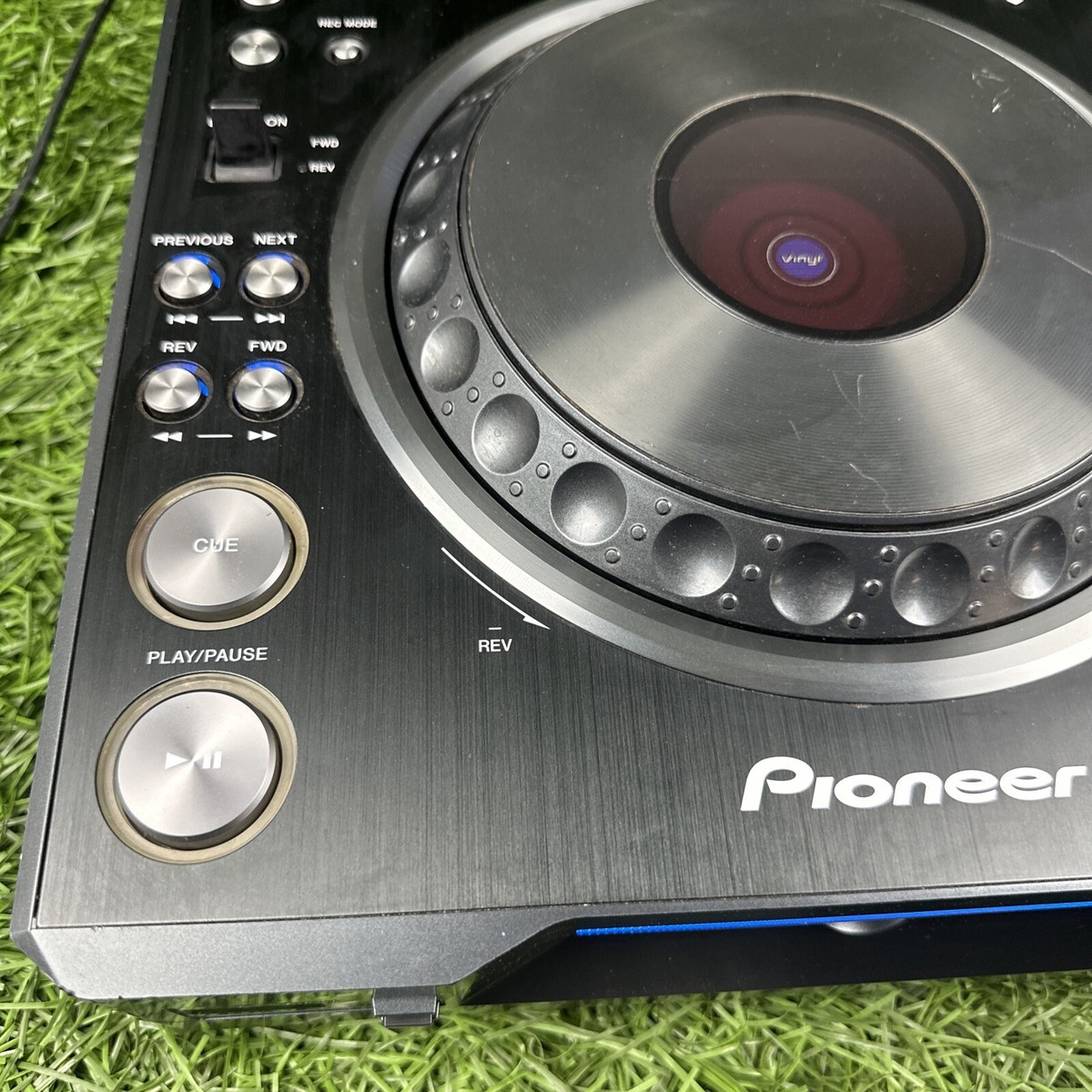 Pioneer DVJ-X1 DVDを映像ごとスクラッチできます モニター付き