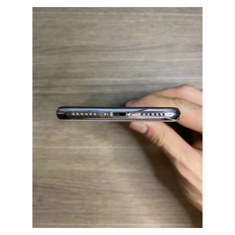 Apple iPhone X - 64/256GB - Silver (Unlocked) A1865 (CDMA + GSM