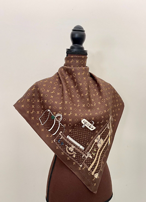 New Louis Vuitton Scarf Iconic Monogram Classic Trunks Luggage