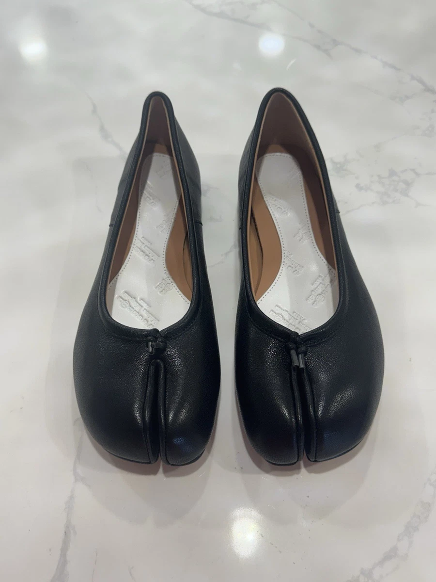 Maison Martin Margiela Women's Leather Flats and Oxfords for sale