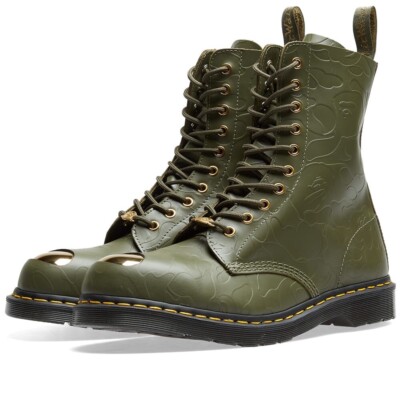 A BATHING APE BAPE X DR.MARTENS 10 HOLE STEEL TOE CAP BOOTS (UK