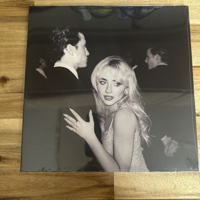 SIGNED Sabrina Carpenter Vinyl LP – MAN'S BEST FRIEND D2C ALT