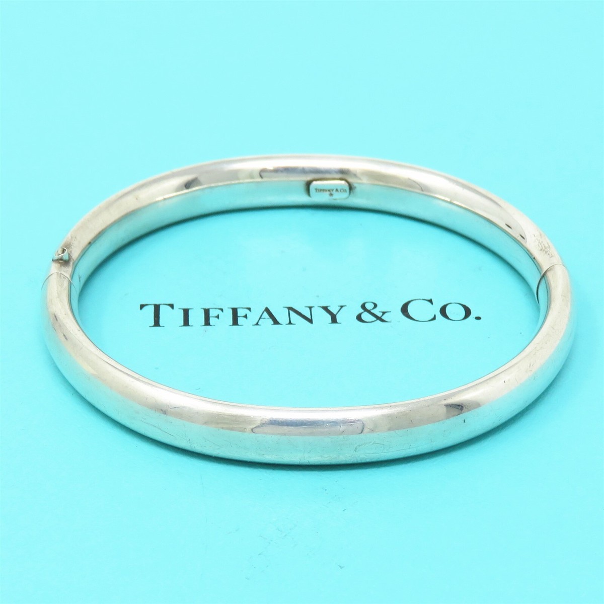 NYJEWEL Vintage Tiffany & Co. 925 Sterling Silver Hinged Bangle