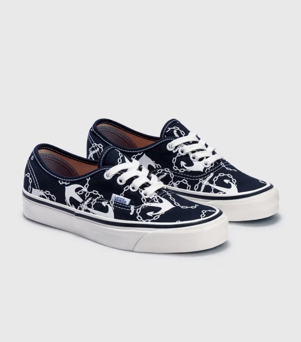 Vans Classics the Anaheim Factory Authentic 44 Deck DX Assortment