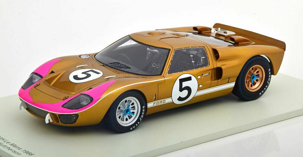 Spark 1966 Ford GT40 MK2 24h Le Mans Bucknum/Hutcherson #5 1:18