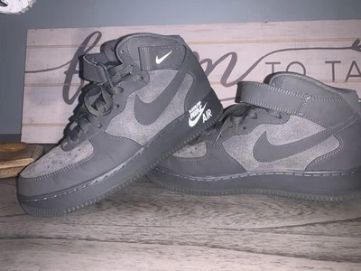 Nike Air Force 1 07 Mid Dark Grey for Sale | Authenticity