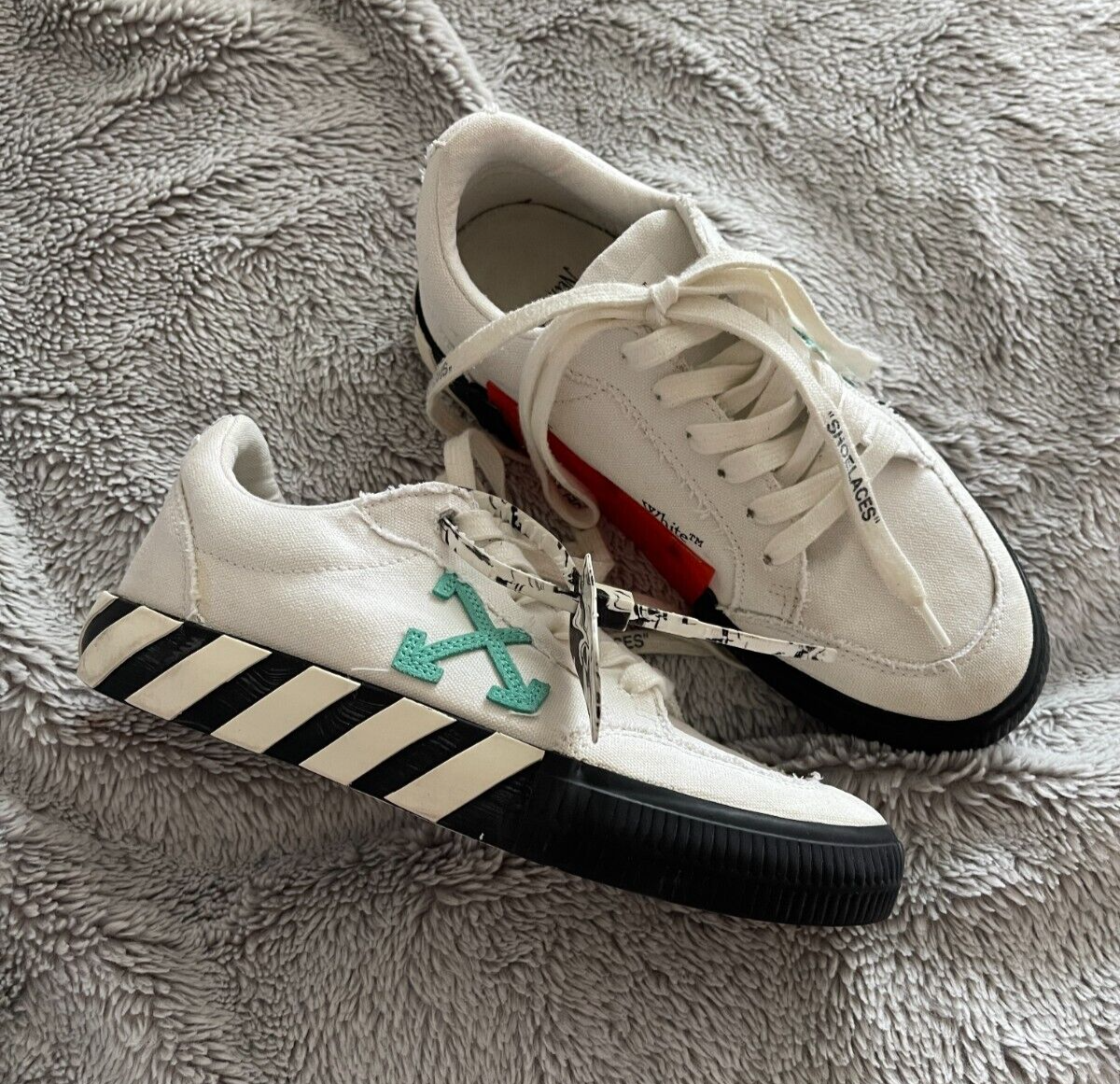 Off-White X Neiman Marcus Low Vulcanized Eco Canvas White Blue