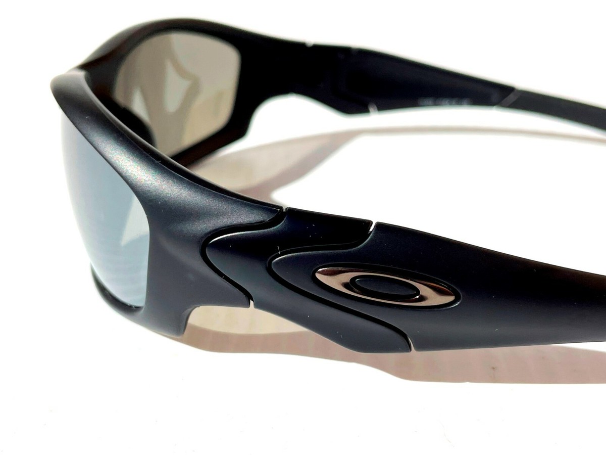 NEW Oakley STRAIGHT JACKET Matte Black w POLARIZED Grey Sunglass