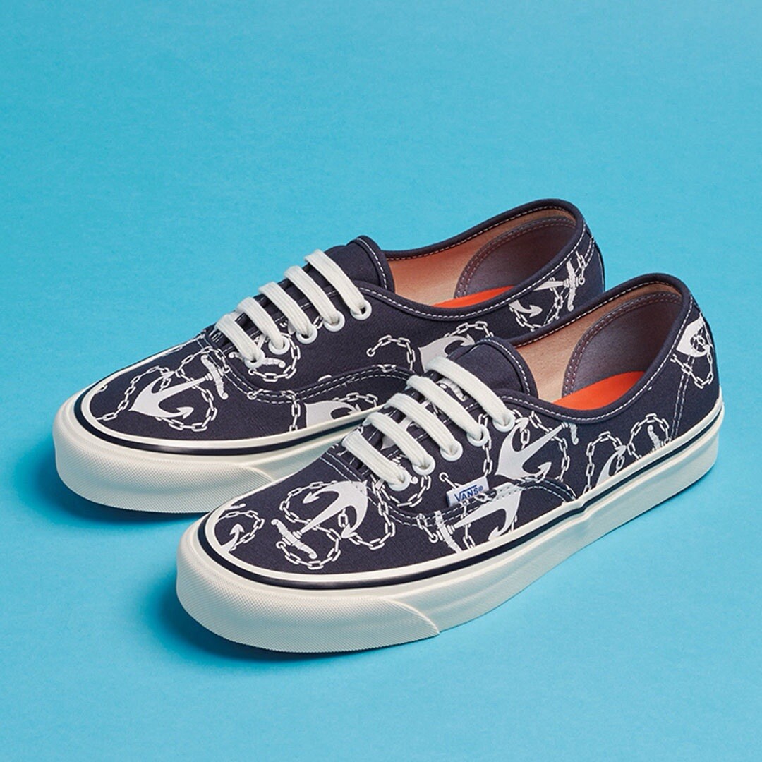 Vans Classics the Anaheim Factory Authentic 44 Deck DX Assortment