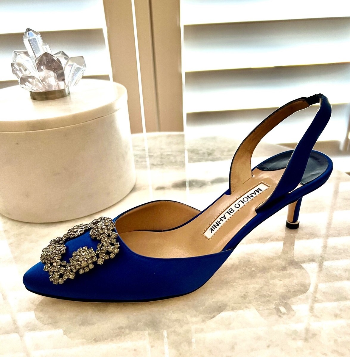 美品】MANOLO BLAHNIK NIKOSLI スカラップ サンダル 37 【公式通販】