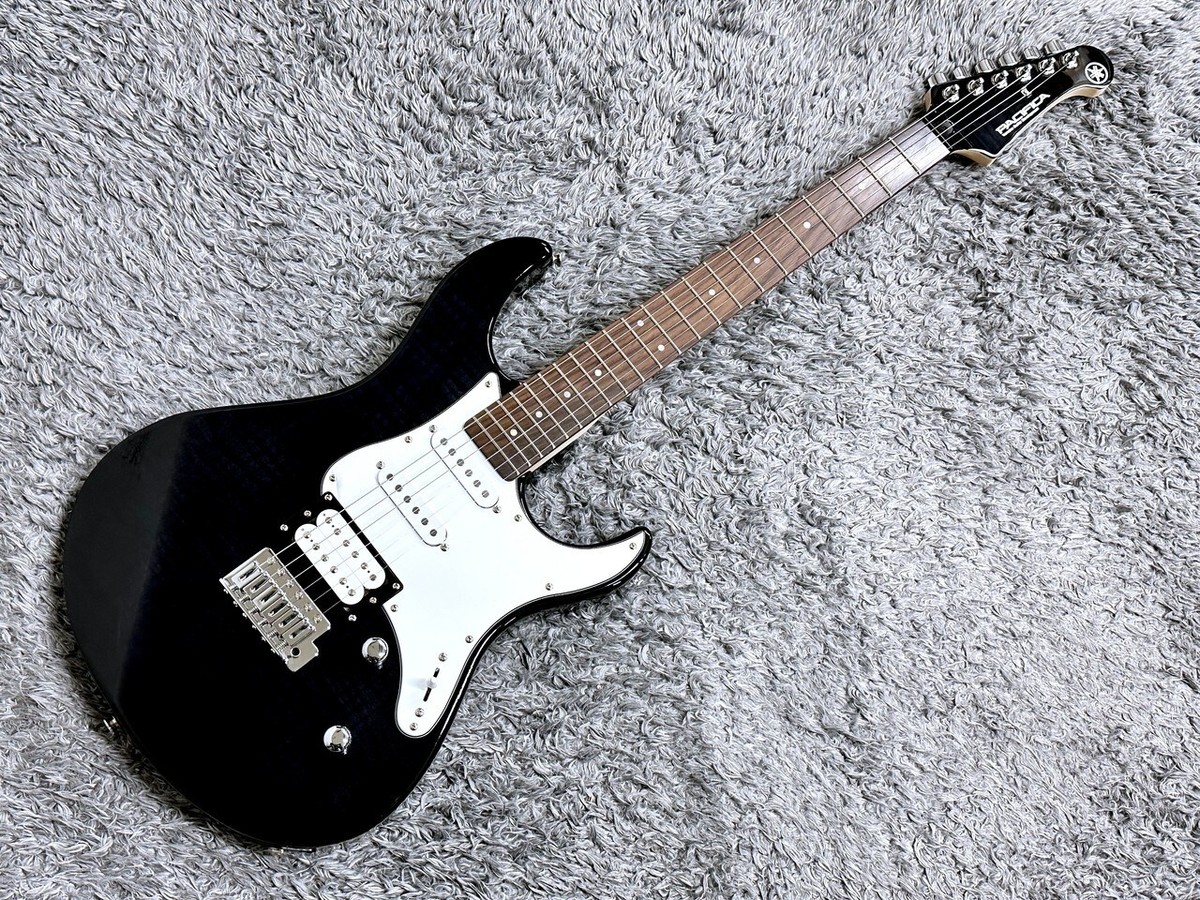 YAMAHA PACIFICA PAC212VFM TBL Electric Guitar Translucent Black