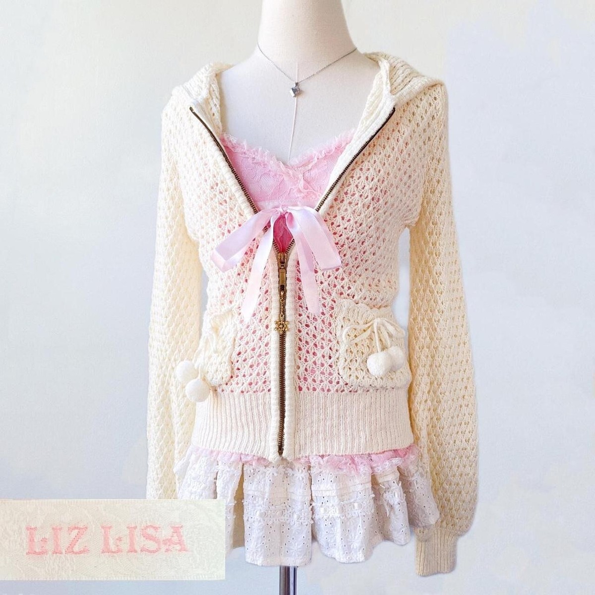 Authentic Liz Lisa Japan pom pom snowflake zipper crochet knit