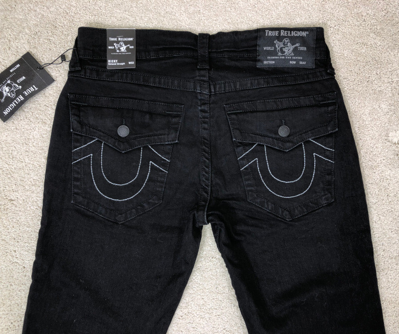 NWT TRUE RELIGION Ricky Flap Relaxed Straight Fit Jeans Size 32