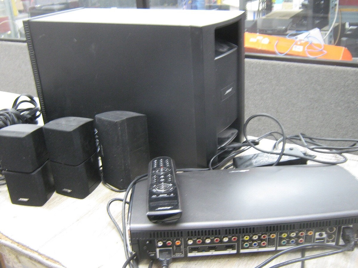 Bose Lifestyle AV35 Control Console w/ Remote, Speakers And