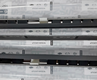 NISSAN 300ZX Z32 90-96 T-Top Genuine Front Windshield Side Molding