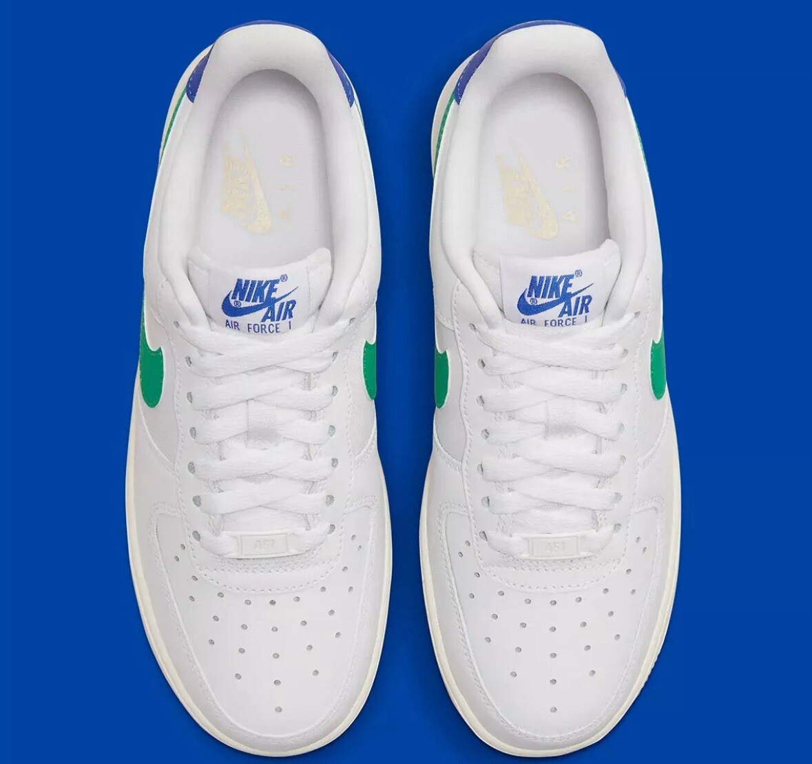 Air Force 1 '07 White Stadium Green Womens Shoe Size 7 White