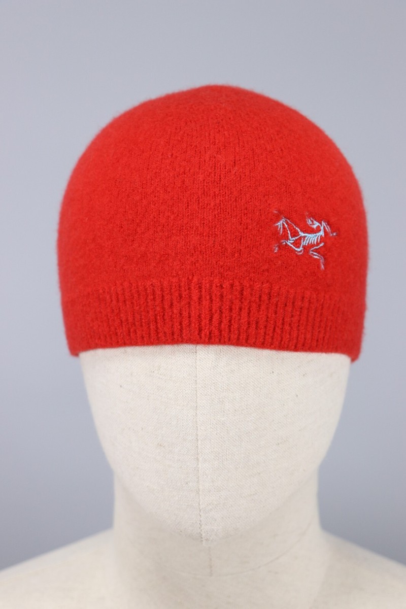 ARCTERYX Ultra RARE Vintage Taiwan Used Wool Red Knit Beanie Hats