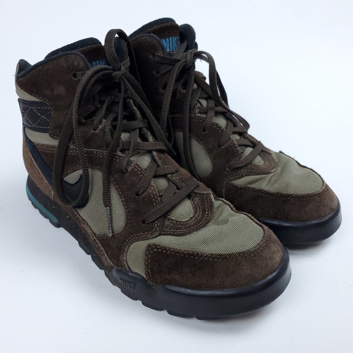 Vintage 90s Nike Air Caldera Hiking Boots Shoes Brown Tan Mens