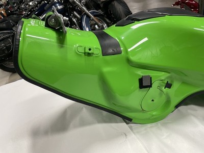 Kawasaki ZX10R C型 燃料タンク Kawasaki ZX10R C型 燃料タンク
