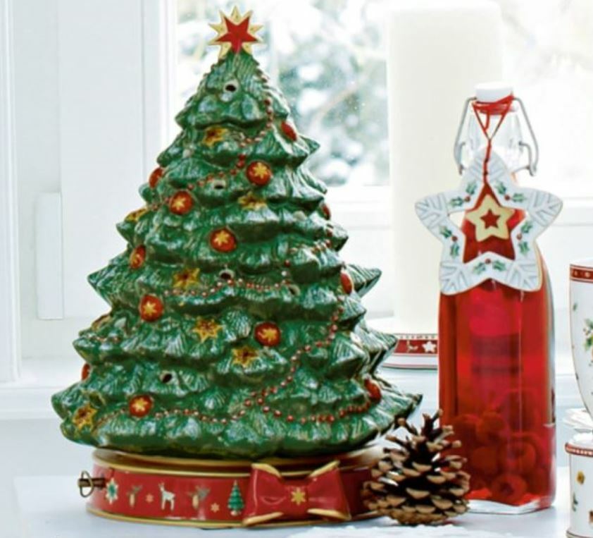 Villeroy & Boch Toy's Delight Christmas Tree with Music Box ~NEW