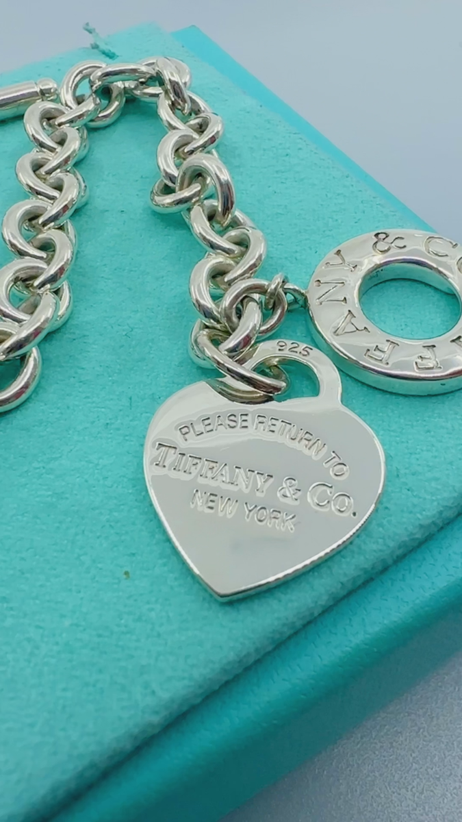 Tiffany & Co. 925 Silver MED RTT Heart Tag Toggle 8.5
