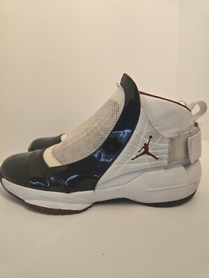 Nike Air Jordan XIX **RARE** Mens Size 13 White Varsity Midnight