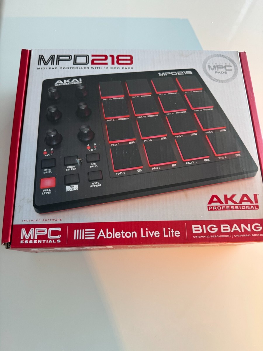 BRAND NEW Akai Professional MPD218 MIDI Pad Controller 16 MPC Pads