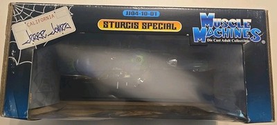 NEW! West Coast Choppers JJ04-10-01 Jesse James 1:10 Scale Replica