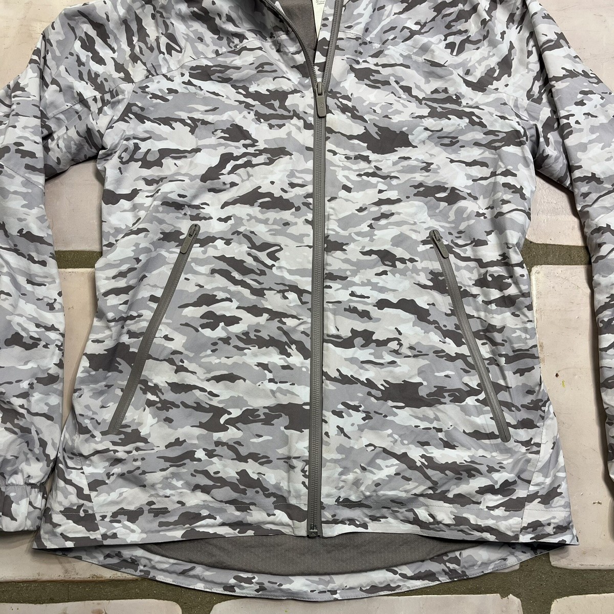 Lululemon Here To Move Jacket Camo White Gray Zip Up Hooded Active