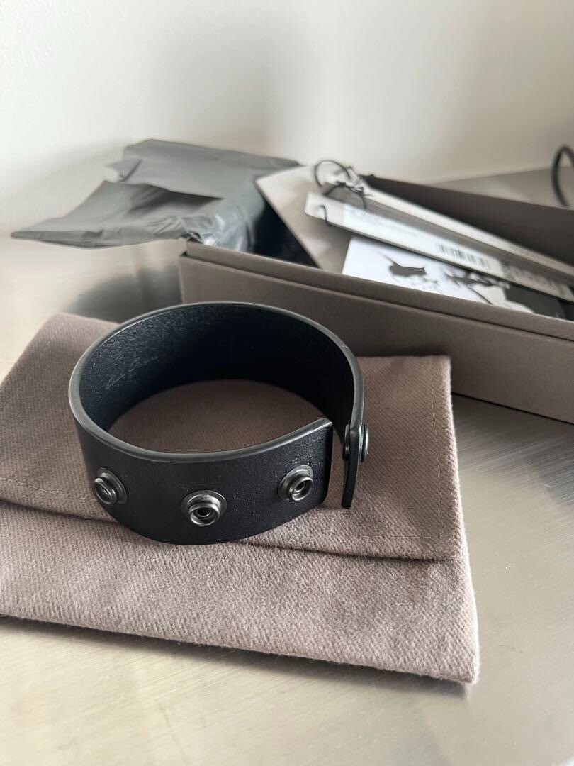 RICK OWENS Anthem Cuff Bangle Bracelet Leather in Black w/Box