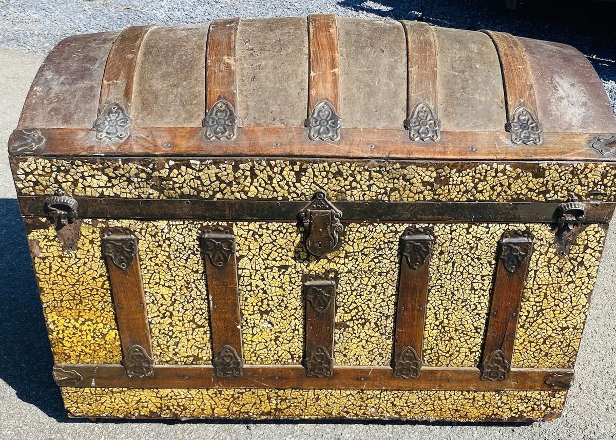 Antique Romadka Bros Dome-Top Steamer Trunk 1890s – Crackle Tin