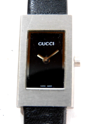 Gucci 1600 Small Quartz Watch - Stainless Steel - 83003L - Black