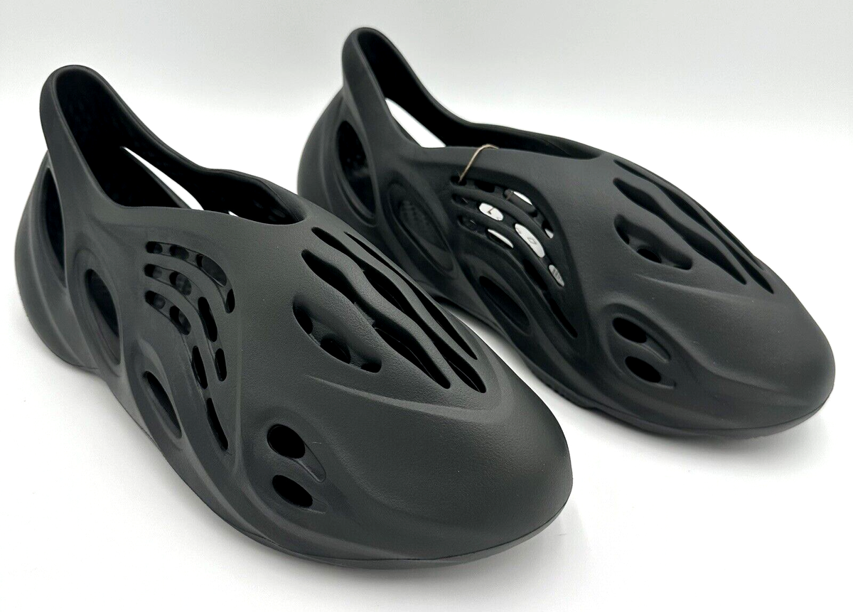 HP8739] adidas Yeezy Foam Runner RNNR Onyx Size 14 | eBay